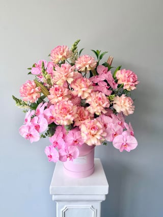 The Incredible Lush Pink Flower Hat Box