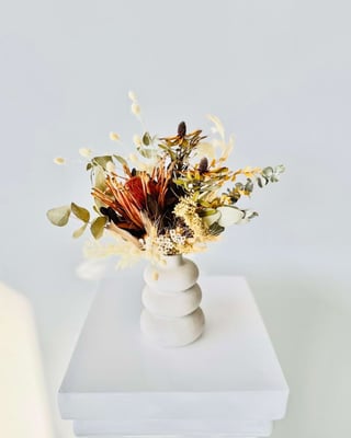 Dry Flower Mini Vase