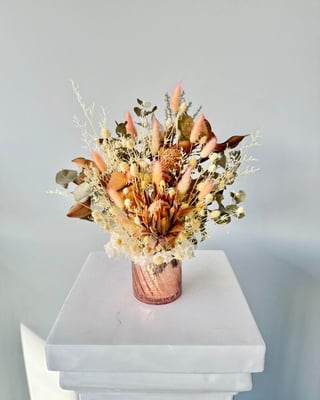 White and Peach Pink Dry And Preserved Flower Arrangment
