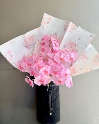 Luxury Pink Phalaenopsis Orchid Flower Bouquet