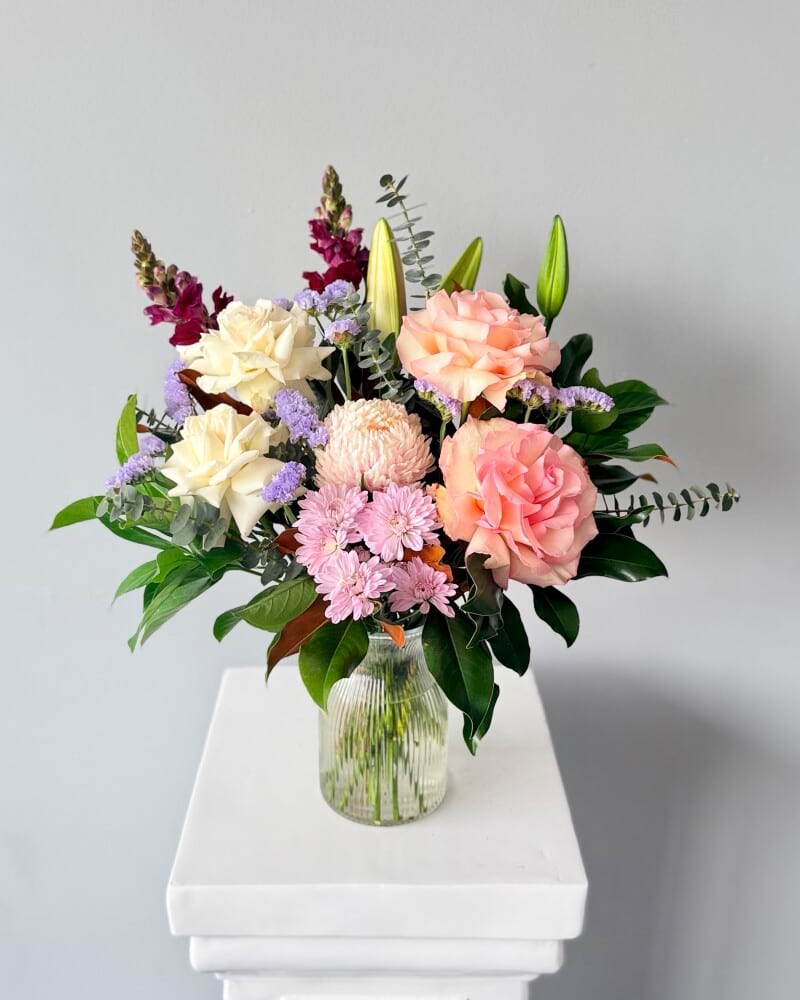 Seasonal Flower Vase Pastel 