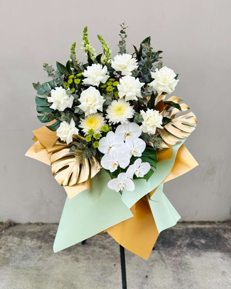 Grand Opening Luxury Flower Stand White And Gold